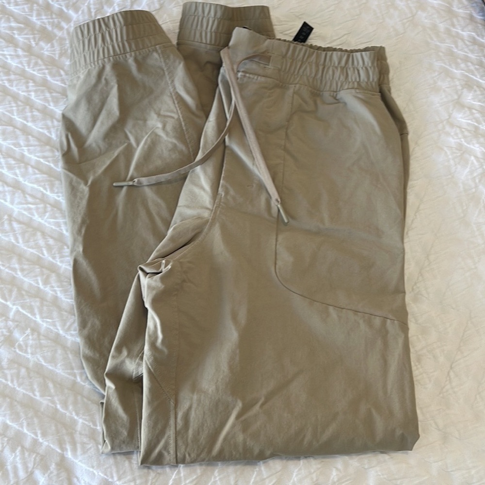 Lulu lemon Mens ABC Jogger size L